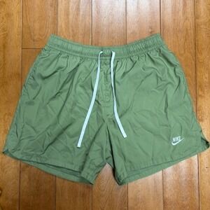 Nike Shorts Mens XL Green Sportswear Club Woven Flow Workout Gym Sports Logo